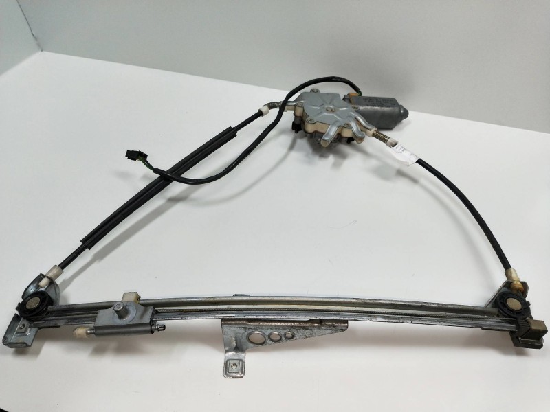 Recambio de elevalunas delantero derecho para audi 80 2.8 (174 cv) referencia OEM IAM 893959802B 893837398A 4P