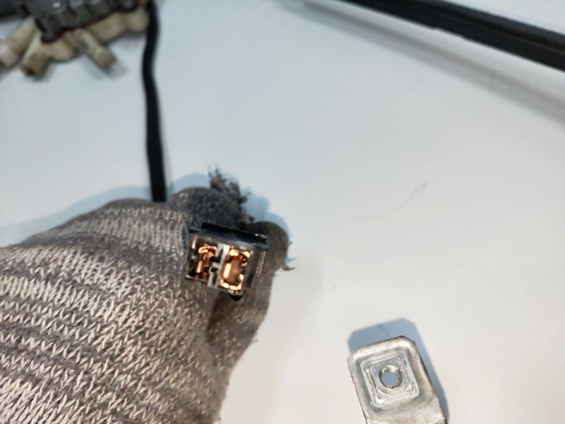 Recambio de elevalunas delantero derecho para audi 80 2.8 (174 cv) referencia OEM IAM 893959802B 893837398A 4P