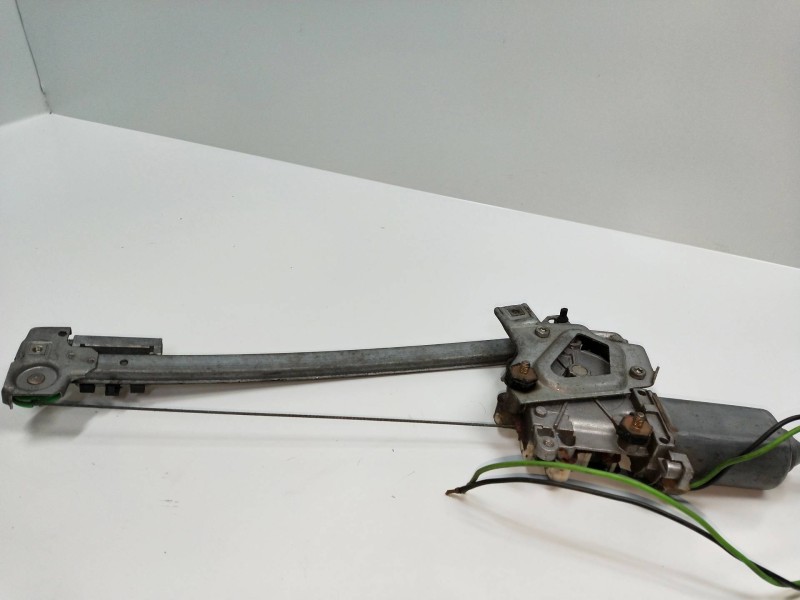 Recambio de elevalunas trasero derecho para audi 80/90 (893) referencia OEM IAM 893839398A 893959802C 4P