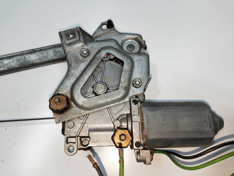 Recambio de elevalunas trasero derecho para audi 80/90 (893) referencia OEM IAM 893839398A 893959802C 4P