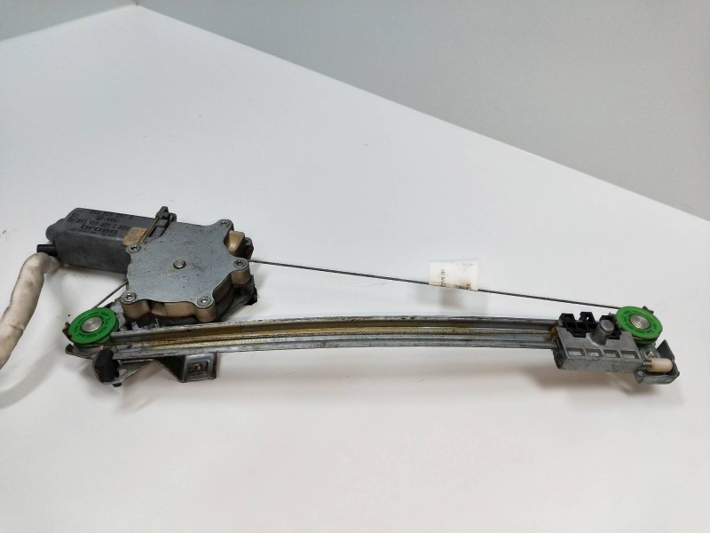 Recambio de elevalunas trasero izquierdo para audi 80/90 (893) referencia OEM IAM 893839397A 893959801C 4P