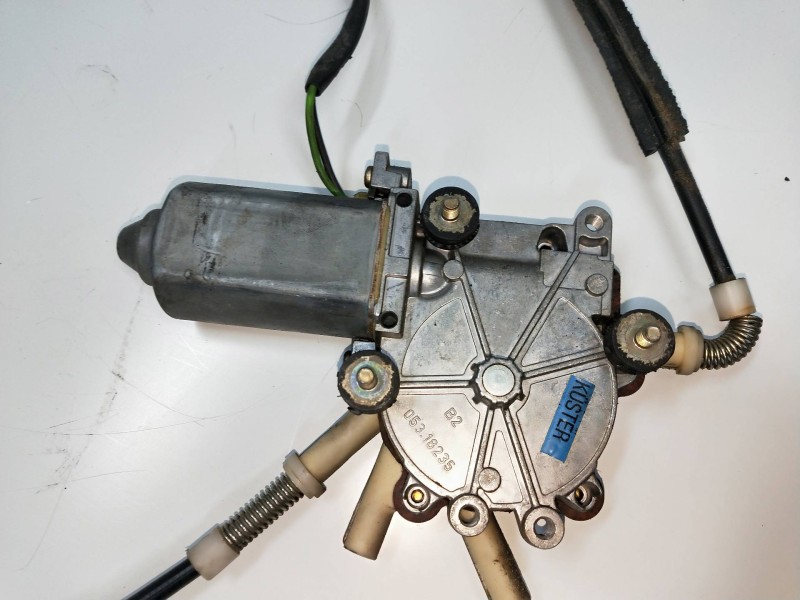 Recambio de elevalunas delantero derecho para audi 80/90 (893) referencia OEM IAM 893959802B 893837398A 4P