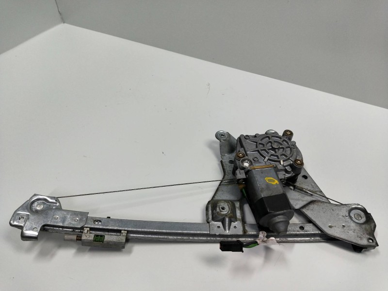 Recambio de elevalunas trasero izquierdo para audi 100 berlina (c4) 2.6 v6 cat (abc) referencia OEM IAM   4P