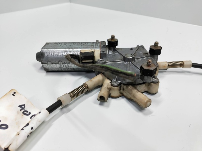 Recambio de elevalunas trasero derecho para audi 100 berlina (443) referencia OEM IAM   4P Recambio de elevalunas trasero derecho para audi 100 berlina (443) referencia OEM IAM   4P