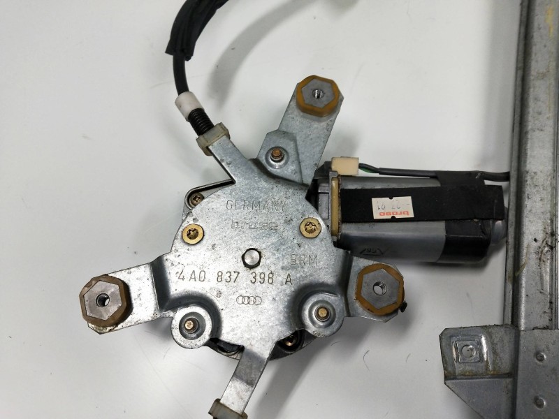 Recambio de elevalunas delantero derecho para audi 100 berlina (c4) europa referencia OEM IAM 4A959802 185601000 4P