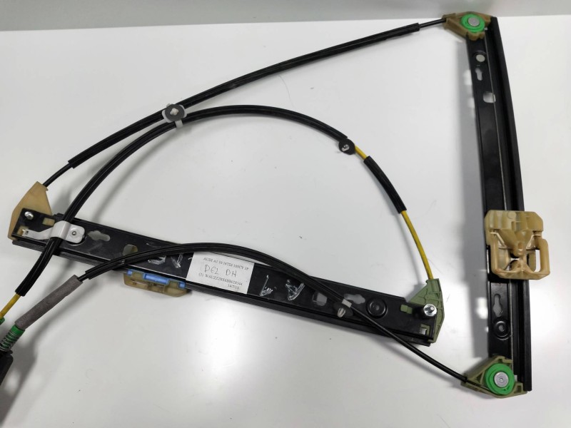 Recambio de elevalunas delantero derecho para audi a1 (8x) 1.6 tdi referencia OEM IAM 8K0959802C 1101A62113110 3P