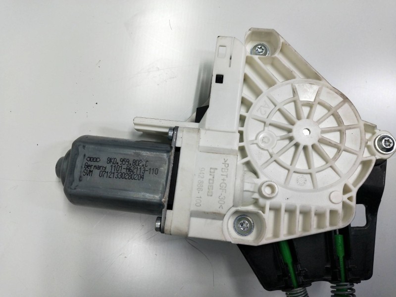 Recambio de elevalunas delantero derecho para audi a1 (8x) referencia OEM IAM 8K0959802C 1101A62113110 3P Recambio de elevalunas delantero derecho para audi a1 (8x) referencia OEM IAM 8K0959802C 1101A62113110 3P