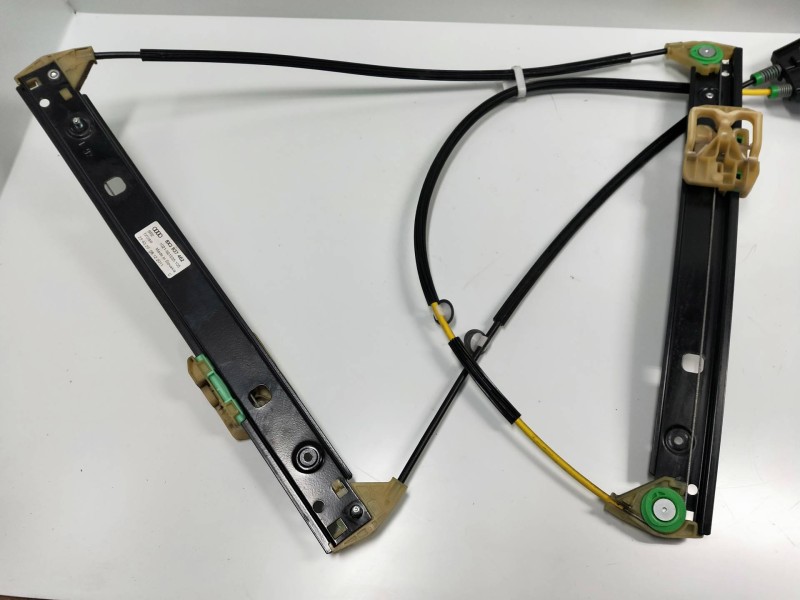 Recambio de elevalunas delantero derecho para audi a1 (8x) referencia OEM IAM 8K0959802C 1101A62113110 3P Recambio de elevalunas delantero derecho para audi a1 (8x) referencia OEM IAM 8K0959802C 1101A62113110 3P