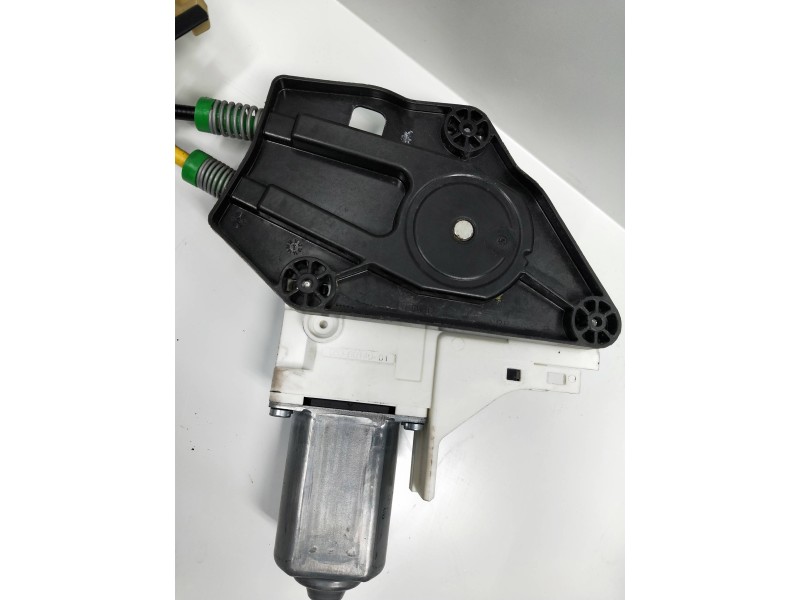 Recambio de elevalunas delantero derecho para audi a1 (8x) referencia OEM IAM 8K0959802C 1101A62113110 3P Recambio de elevalunas delantero derecho para audi a1 (8x) referencia OEM IAM 8K0959802C 1101A62113110 3P