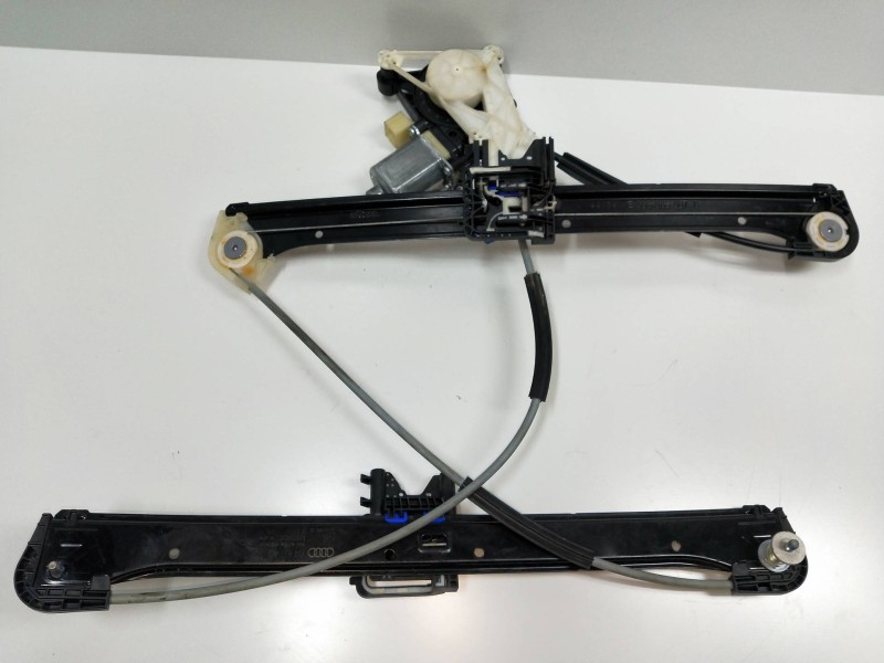 Recambio de elevalunas delantero derecho para audi a3 (8v) 1.6 tdi referencia OEM IAM 850202099 8V4837462 4P