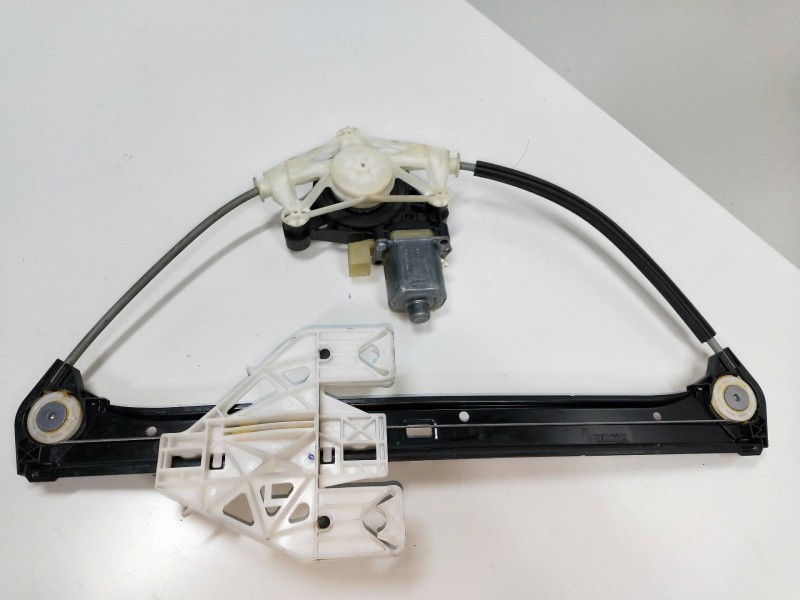 Recambio de elevalunas trasero izquierdo para audi a3 (8v) 1.6 tdi referencia OEM IAM 850202085 8VB4839461 4P