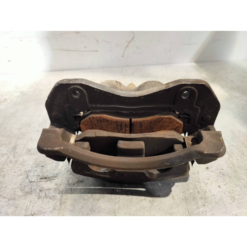Recambio de pinza freno delantera derecha para ssangyong rexton rx 270 plus / 270 xdi plus referencia OEM IAM BC141096  