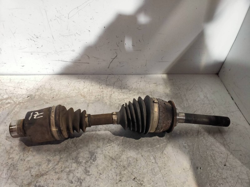 Recambio de transmision delantera izquierda para ssangyong rexton rx 270 plus / 270 xdi plus referencia OEM IAM   