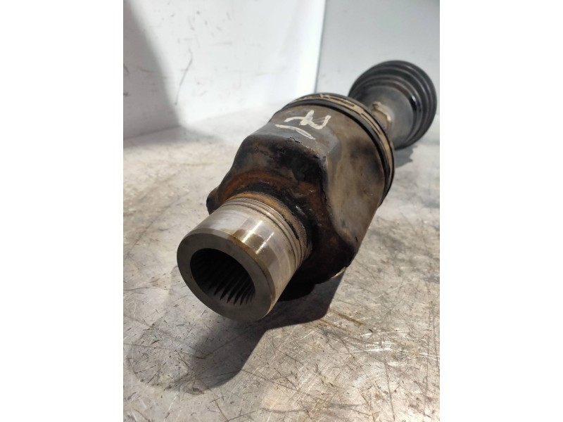 Recambio de transmision delantera izquierda para ssangyong rexton rx 270 plus / 270 xdi plus referencia OEM IAM   