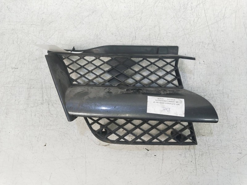 Recambio de rejilla delantera para mitsubishi outlander (cu0w) 2.0 4wd referencia OEM IAM   