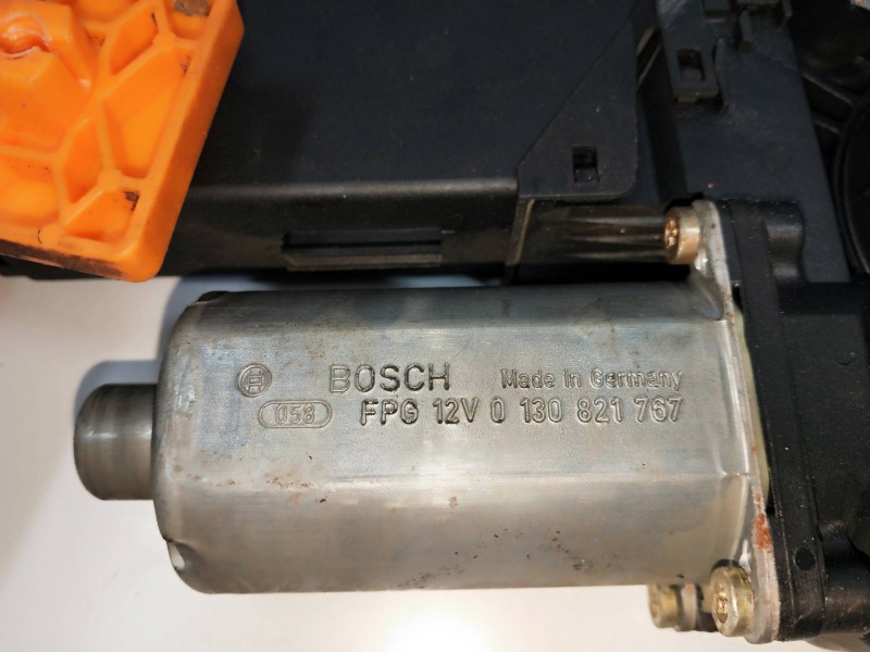 Recambio de elevalunas trasero izquierdo para audi rs4 avant (b5) referencia OEM IAM 0130821767  5P R