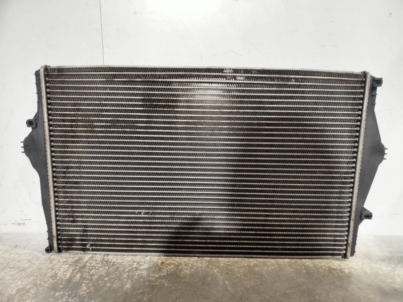Recambio de intercooler para volvo xc70 2.4 diesel cat referencia OEM IAM 30741580 989342S 07627160 VALEO