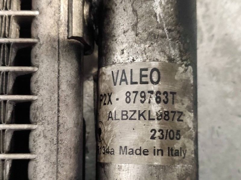 Recambio de condensador / radiador aire acondicionado para volvo xc70 2.4 diesel cat referencia OEM IAM 879763T  