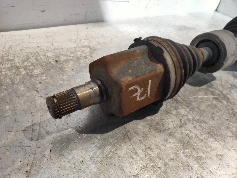 Recambio de transmision delantera izquierda para volvo xc70 2.4 diesel cat referencia OEM IAM 8150151477104B  