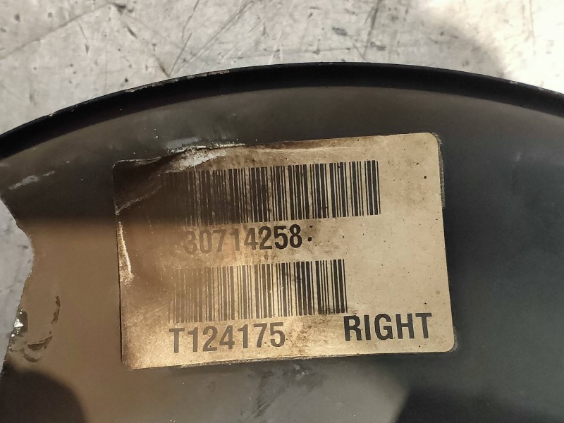 Recambio de mangueta trasera derecha para volvo xc70 2.4 diesel cat referencia OEM IAM 30714258  