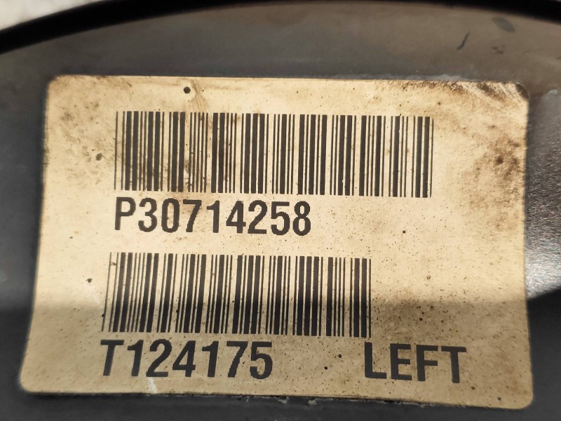 Recambio de mangueta trasera izquierda para volvo xc70 2.4 diesel cat referencia OEM IAM 30714258  