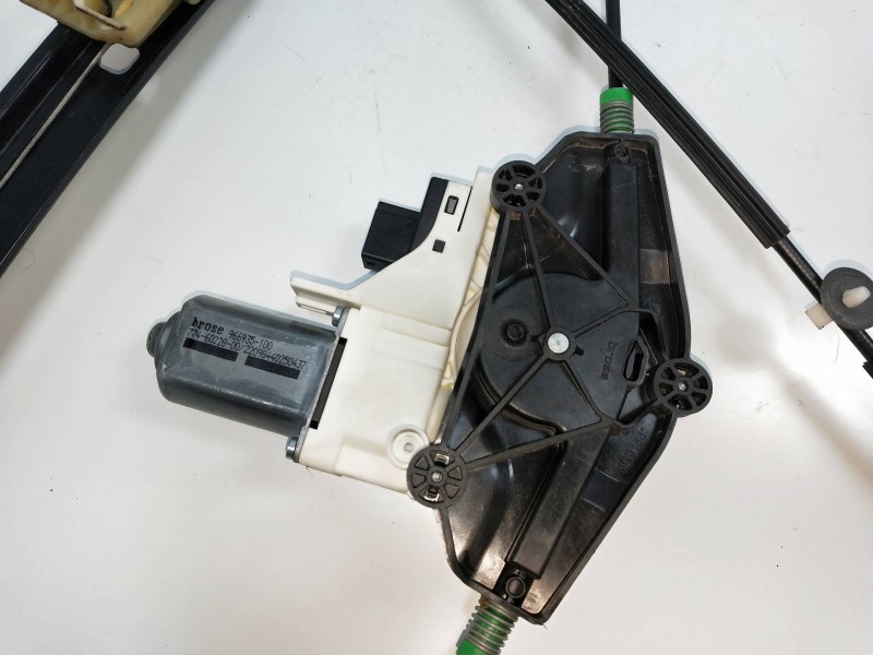 Recambio de elevalunas delantero izquierdo para audi a4 avant (8k5) (2008) referencia OEM IAM 8K0959801 8K0837461 4P Recambio de elevalunas delantero izquierdo para audi a4 avant (8k5) (2008) referencia OEM IAM 8K0959801 8K0837461 4P