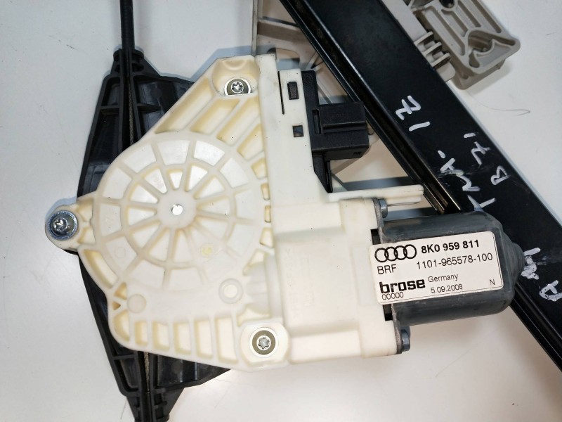 Recambio de elevalunas trasero izquierdo para audi a4 ber. (b8) referencia OEM IAM 8K0959811 8K0839461A 5P R Recambio de elevalunas trasero izquierdo para audi a4 ber. (b8) referencia OEM IAM 8K0959811 8K0839461A 5P R