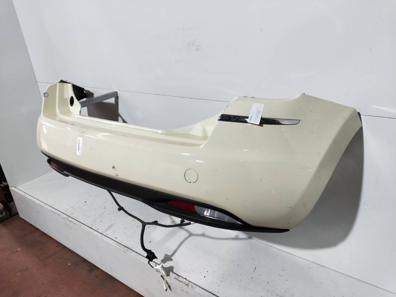 Recambio de paragolpes trasero para lancia musa (184) platino referencia OEM IAM   