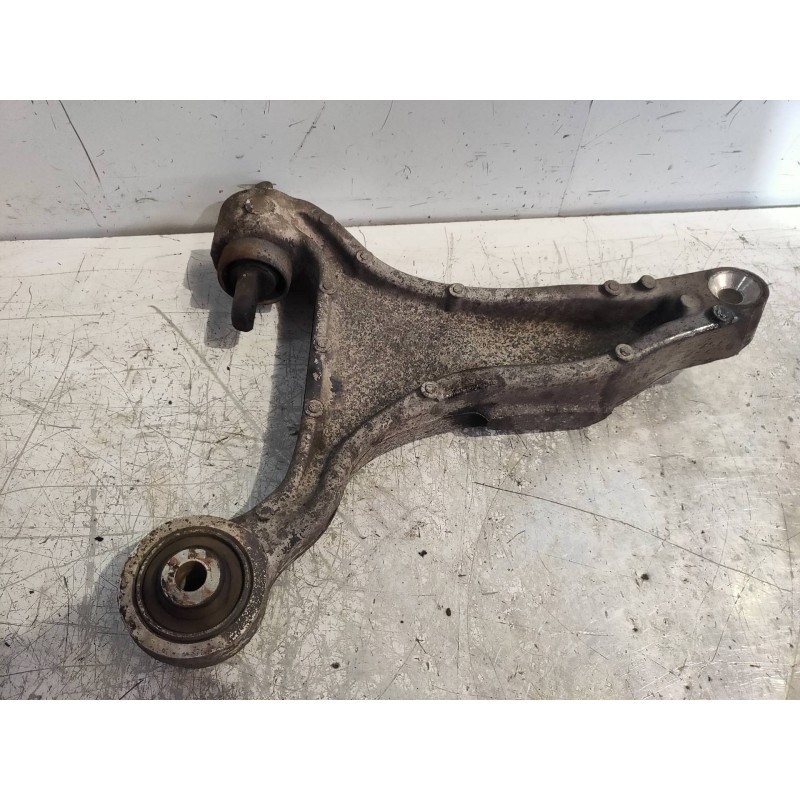 Recambio de brazo suspension superior delantero izquierdo para volvo xc70 2.4 diesel cat referencia OEM IAM 30635231 150201100 