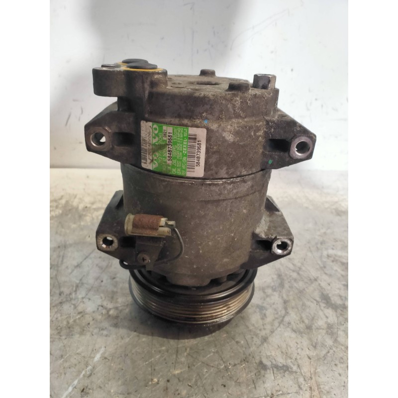 Recambio de compresor aire acondicionado para volvo xc70 2.4 diesel cat referencia OEM IAM 0124525060 30667894 BOSCH