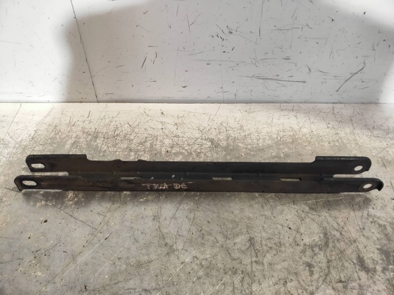 Recambio de tirante trasero derecho para volvo xc70 2.4 diesel cat referencia OEM IAM 474488  