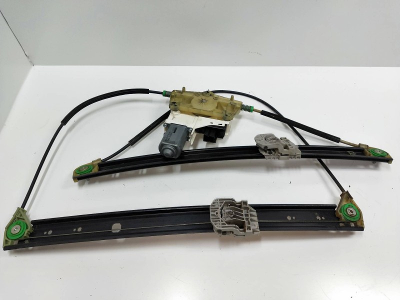 Recambio de elevalunas delantero derecho para audi q7 (4l) referencia OEM IAM 4L0959802B 4L0837462A 5P