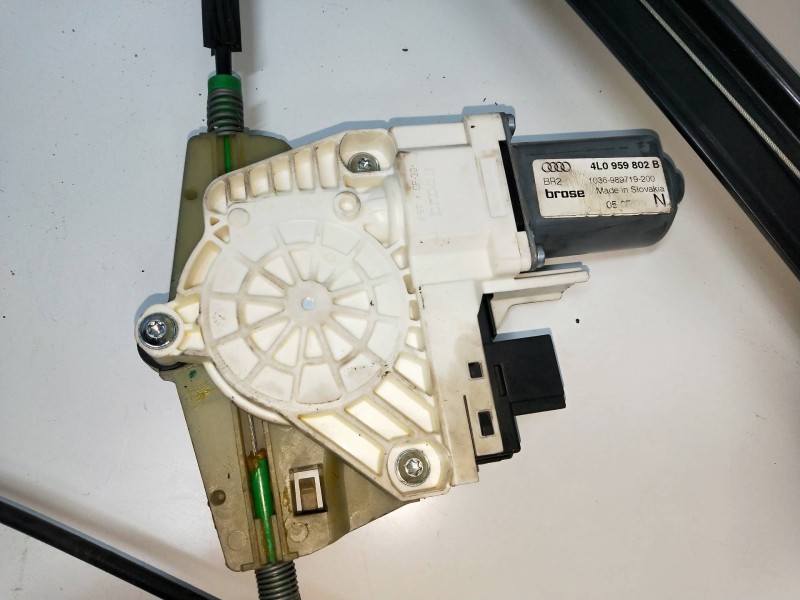 Recambio de elevalunas trasero derecho para audi q7 (4l) referencia OEM IAM 4L0959802B 4L0839462A  Recambio de elevalunas trasero derecho para audi q7 (4l) referencia OEM IAM 4L0959802B 4L0839462A