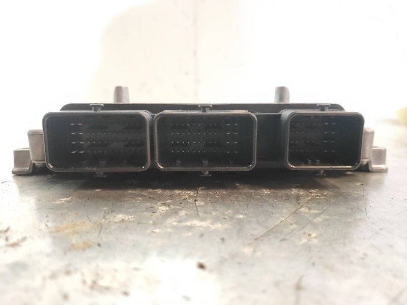 Recambio de centralita motor uce para peugeot 407 sw st sport referencia OEM IAM R0413C001E 9663548180 28080465 DELPHI