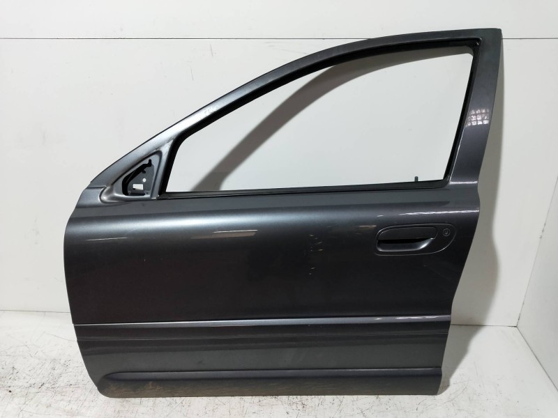Recambio de puerta delantera izquierda para volvo xc70 2.4 diesel cat referencia OEM IAM  5P 
