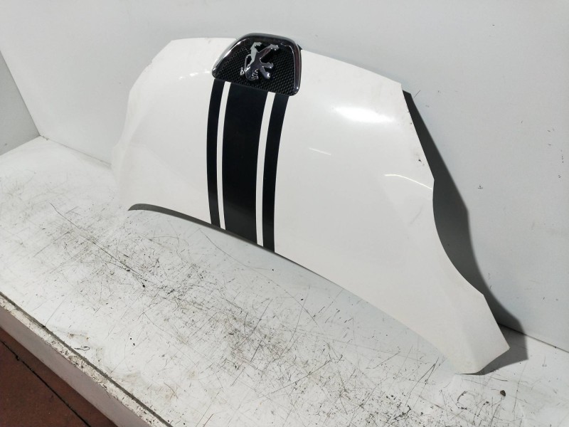 Recambio de capot para peugeot 107 urban referencia OEM IAM   