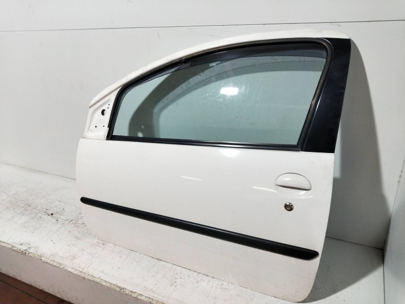 Recambio de puerta delantera izquierda para peugeot 107 urban referencia OEM IAM  3P 
