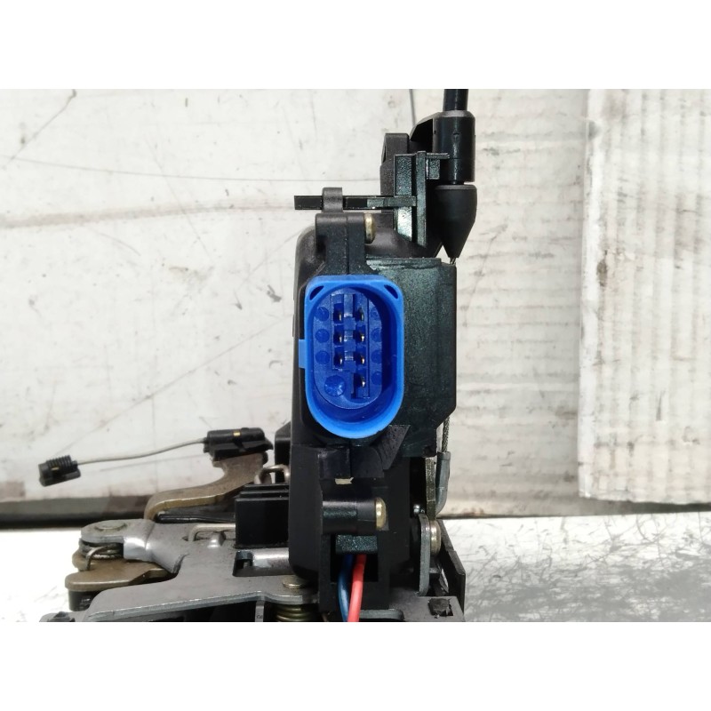 Recambio de motor cierre centralizado trasero derecho para volkswagen golf v berlina (1k1) highline referencia OEM IAM 7L0839016