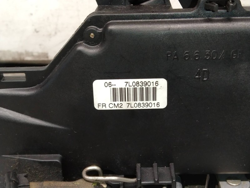 Recambio de motor cierre centralizado trasero derecho para volkswagen golf v berlina (1k1) highline referencia OEM IAM 7L0839016