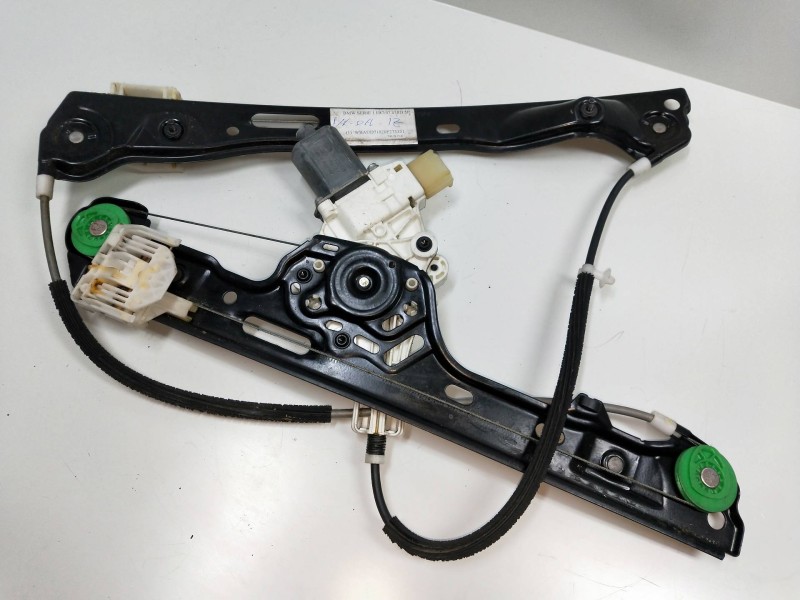 Recambio de elevalunas delantero izquierdo para bmw serie 1 berlina (e81/e87) 2.0 turbodiesel cat referencia OEM IAM 0130822226 