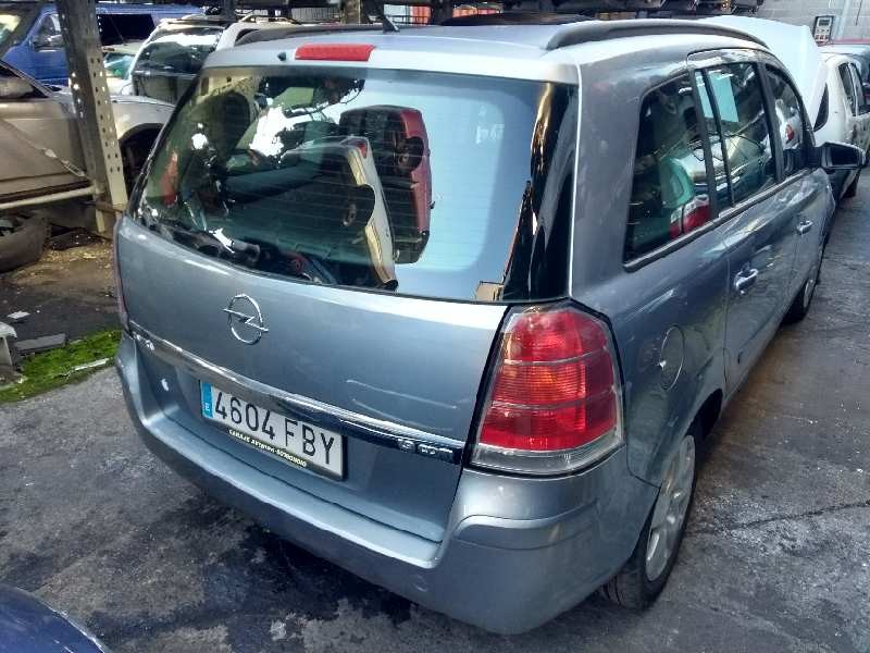 opel zafira b del año 2006