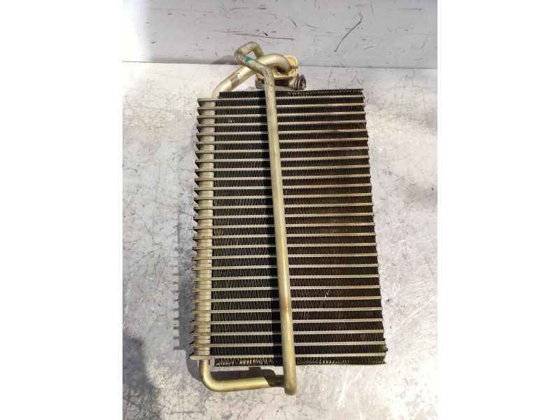 Recambio de evaporador aire acondicionado para mercedes clase e (w211) berlina e 220 cdi (211.008) referencia OEM IAM 2118300358