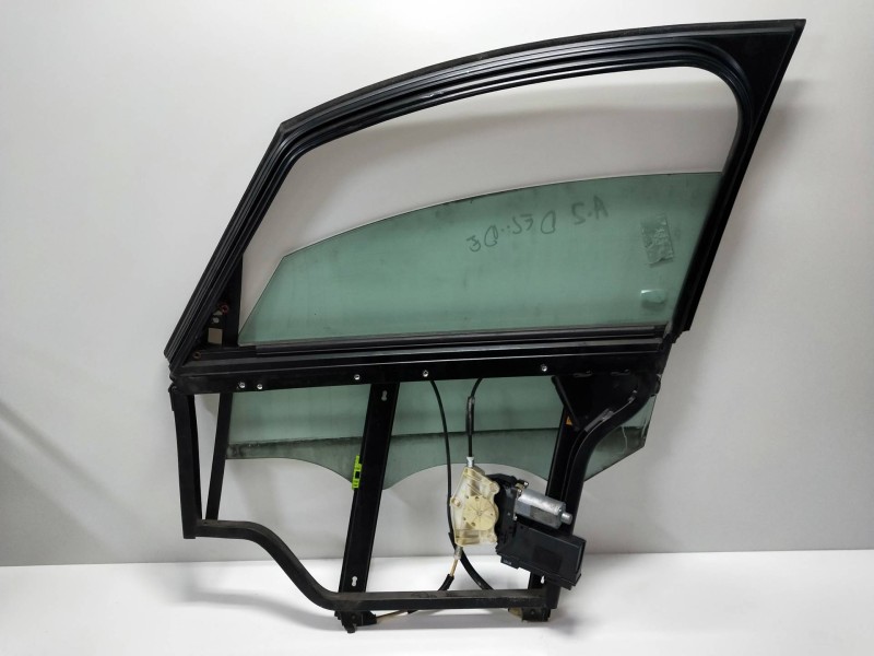 Recambio de elevalunas delantero derecho para audi a2 (8z) 1.4 tdi referencia OEM IAM 0130821765 8Z1959802 5P