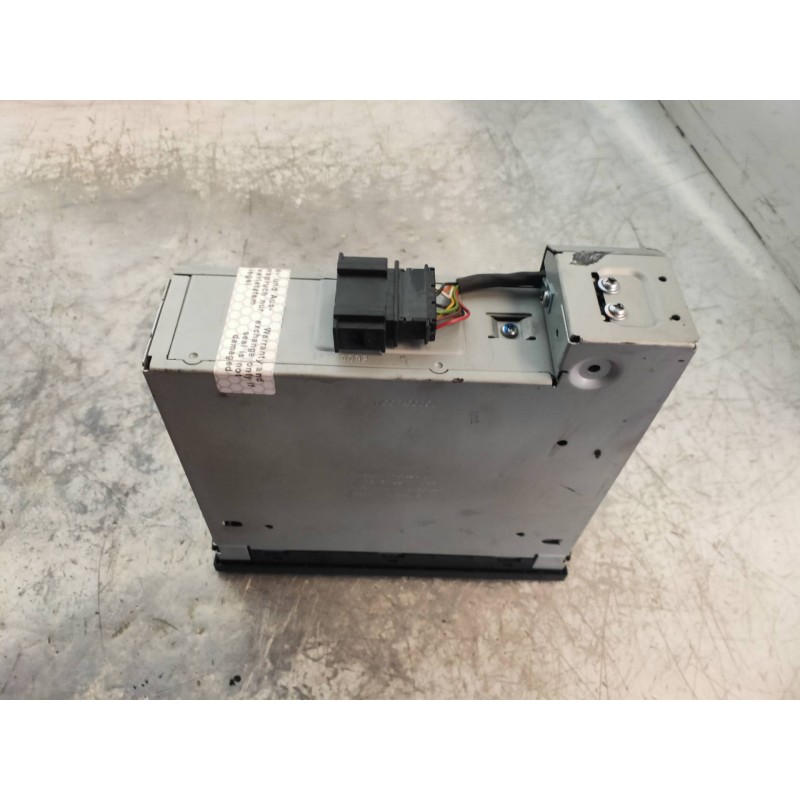 Recambio de sistema audio / radio cd para audi a3 (8p) 3.2 ambition quattro referencia OEM IAM 8E0035111D CXCA1492GC 