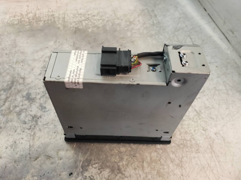 Recambio de sistema audio / radio cd para audi a3 (8p) 3.2 ambition quattro referencia OEM IAM 8E0035111D CXCA1492GC 
