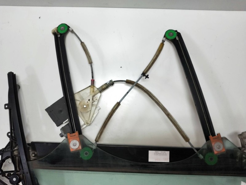 Recambio de elevalunas delantero derecho para audi a3 sportback (8p) 2.0 tdi referencia OEM IAM E840311202 8P0959802H 5P