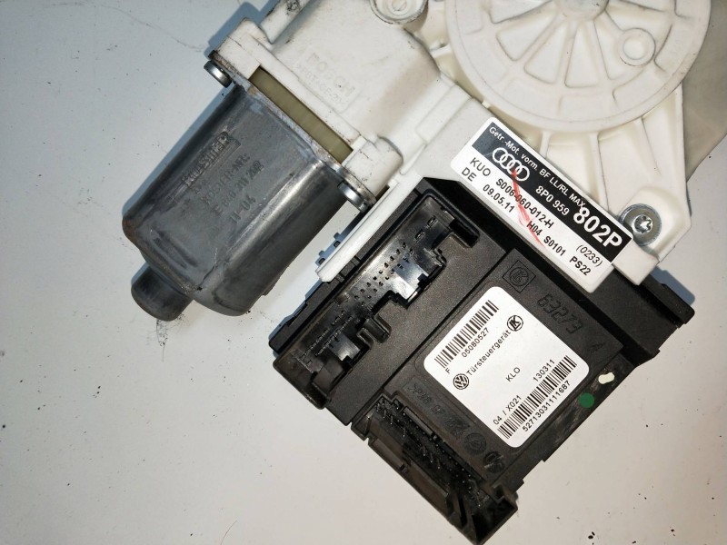 Recambio de elevalunas delantero derecho para audi a3 (8p) referencia OEM IAM E840311202 8P0595802P 5P Recambio de elevalunas delantero derecho para audi a3 (8p) referencia OEM IAM E840311202 8P0595802P 5P