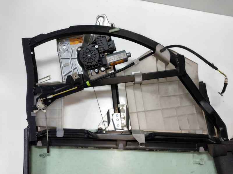 Recambio de elevalunas trasero izquierdo para audi s4 avant (b5) referencia OEM IAM 8D0959801G 8D0839397D 