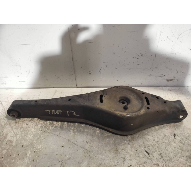 Recambio de brazo suspension superior trasero izquierdo para audi a3 (8p) 3.2 ambition quattro referencia OEM IAM   