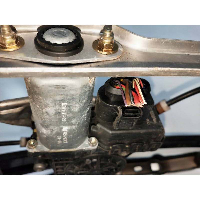 Recambio de elevalunas delantero derecho para audi allroad quattro (4b5) 2.5 tdi (132kw) referencia OEM IAM 4B0959802E  
